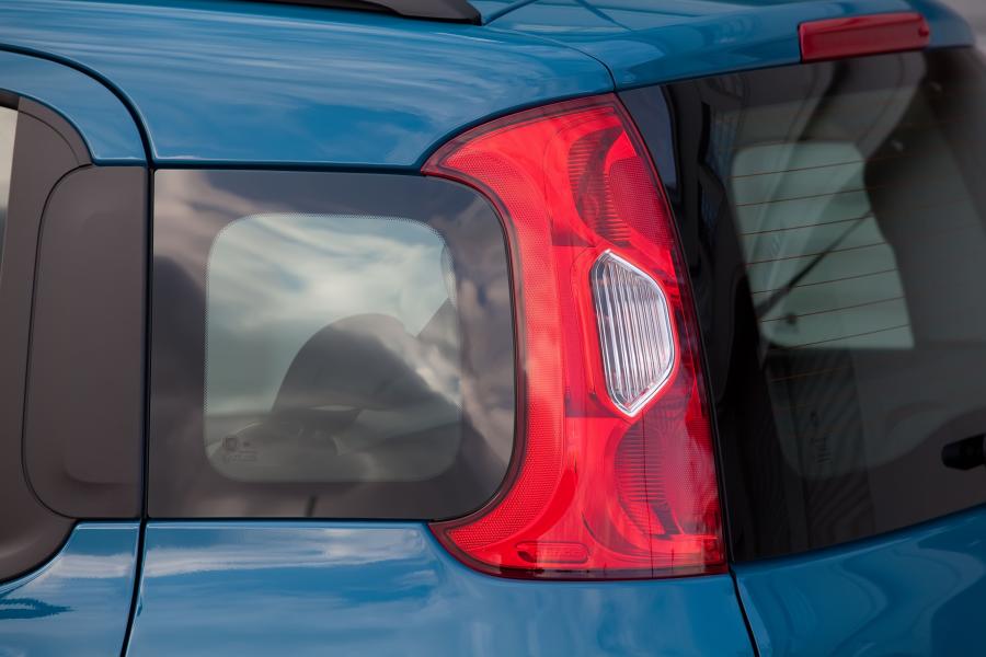  Fiat Panda 2012 года  (фото 37 из 277)